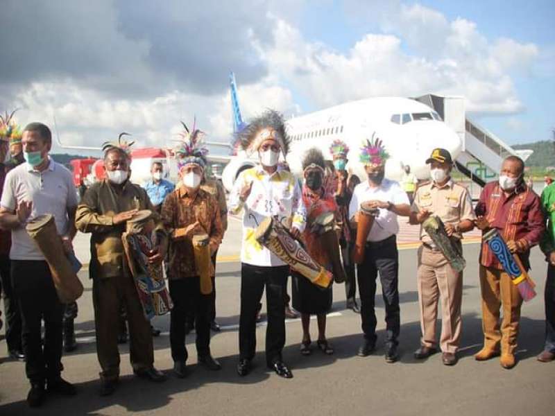 ekspor perdana produk perikanan kab biak numfor 