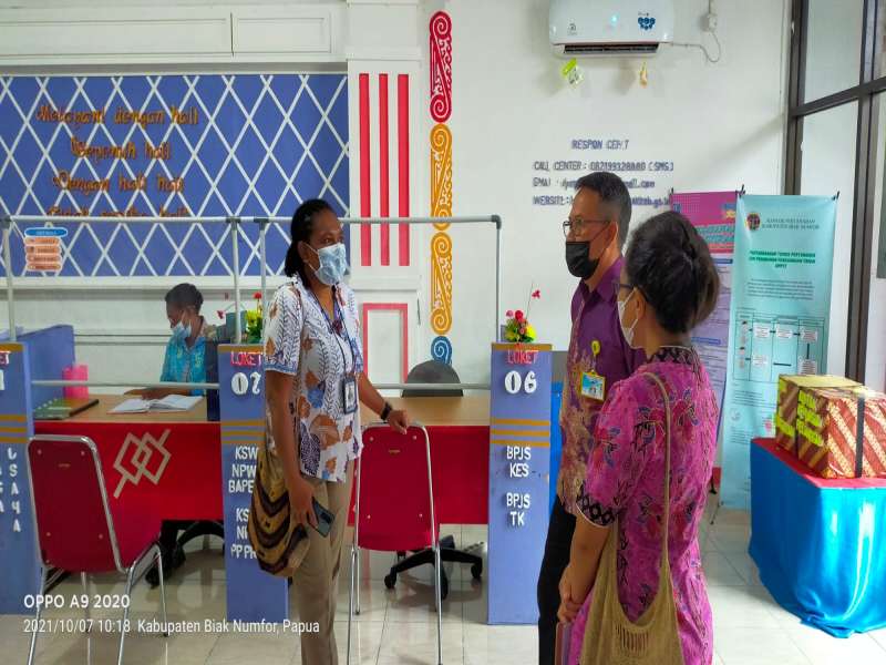 Kunjungan dari Ombudsman Wilayah Papua di DPMPTSP Biak 