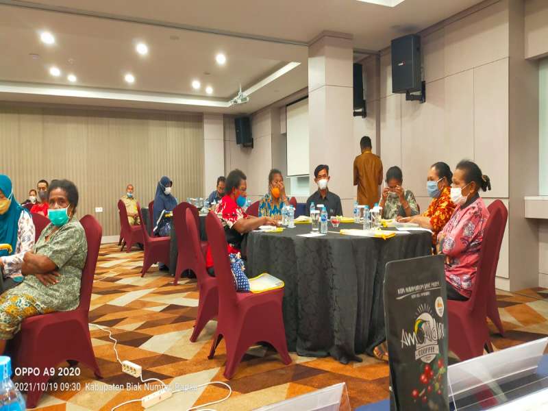 UMKM Biak menghadiri sosialisasi