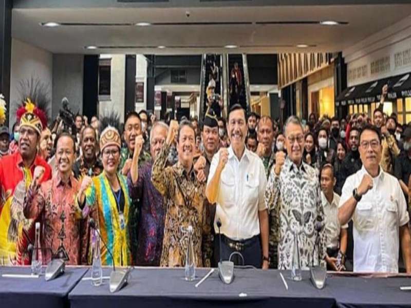 Sail Teluk Cenderawasih Resmi Di Launching oleh Menko Marves dan Beberapa Menteri Terkait 