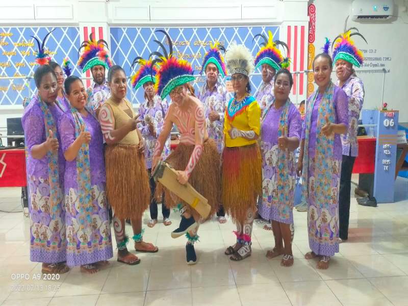 Dalam rangka Peringatan HUT RI 77 DPMPTSP Biak Numfor meramaikan nya dengan mengikuti Vocal Group 