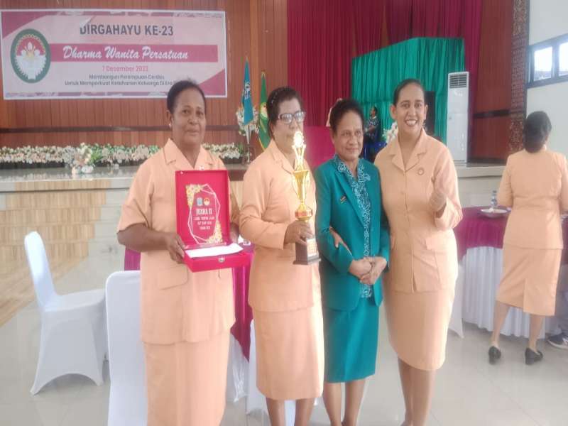 DHARMA WANITA DPMPTSP JUARA II LOMBA YOSPAN TK KAB BIAK NUMFOR